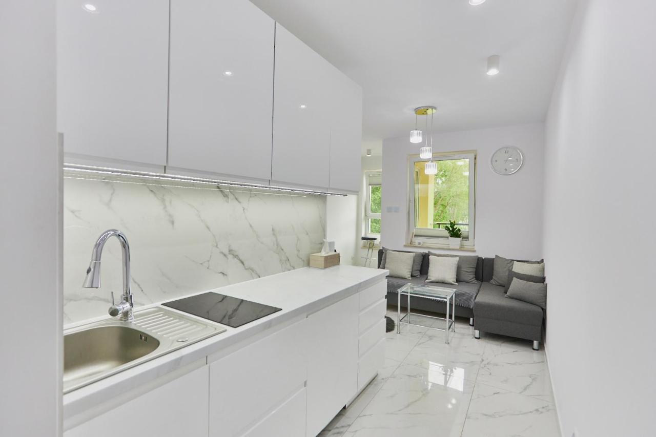 Апартаменты Apartament 21 Свиноуйсьце Экстерьер фото